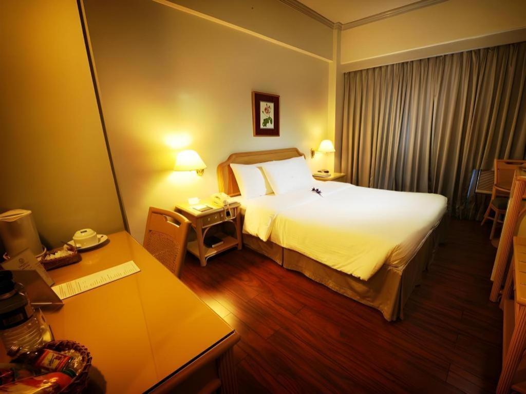 Casa Leticia Boutique Hotel Davao City Exterior foto